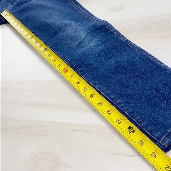 MADEWELL 9" HiRise Skinnies Polly Wash 26” inseam - Picture 12 of 15